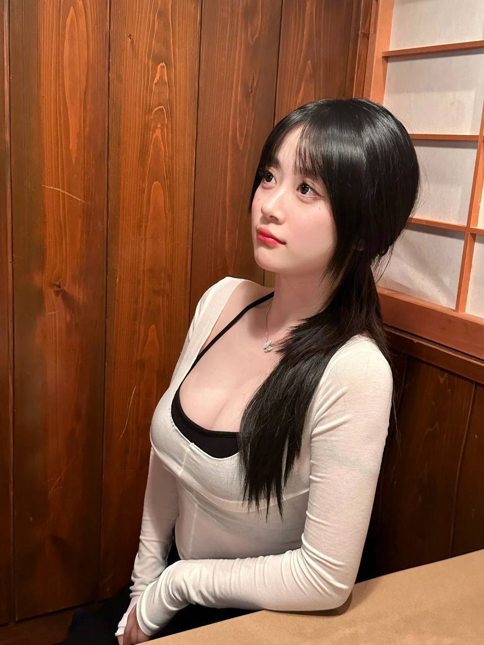 8890292a35b84c7fb97cf8b07c9c3f5c.jpg